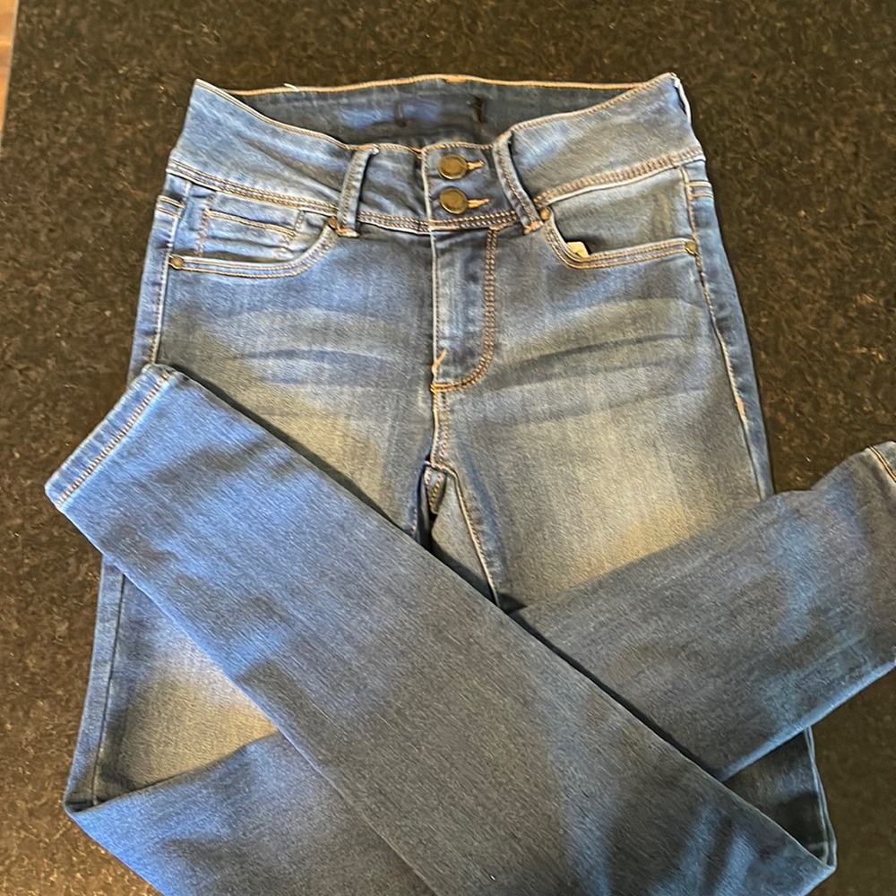 Barely worn